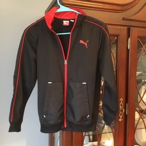 PUMA YOUTH MED BOYS LIGHT JACKET